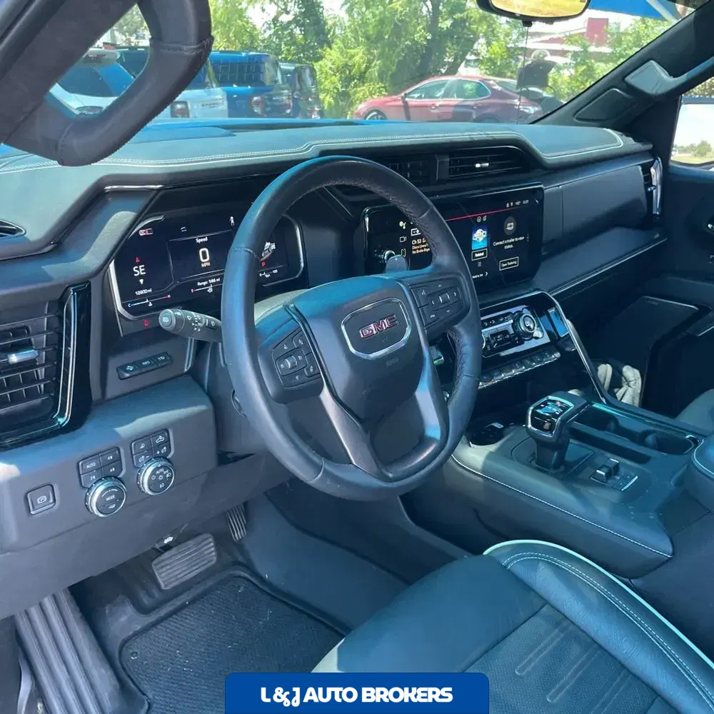 2024 GMC Sierra 1500 AT4X