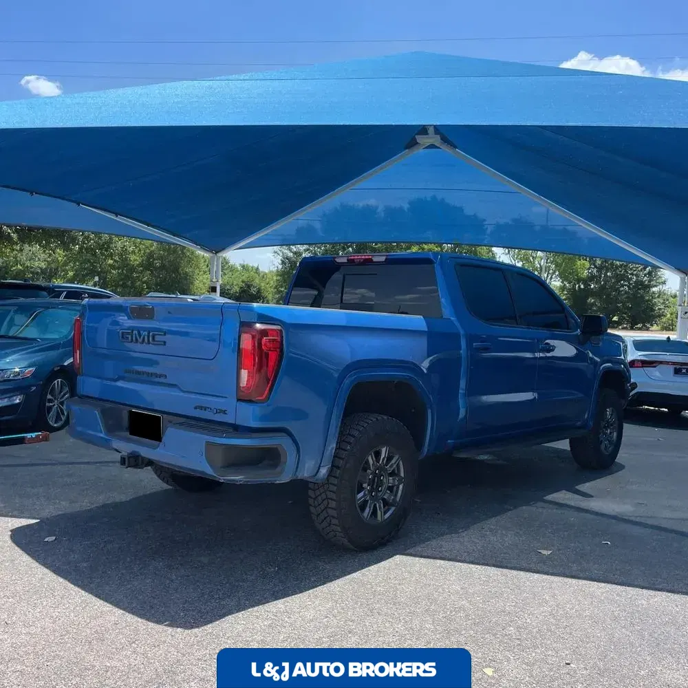 2024 GMC Sierra 1500 AT4X