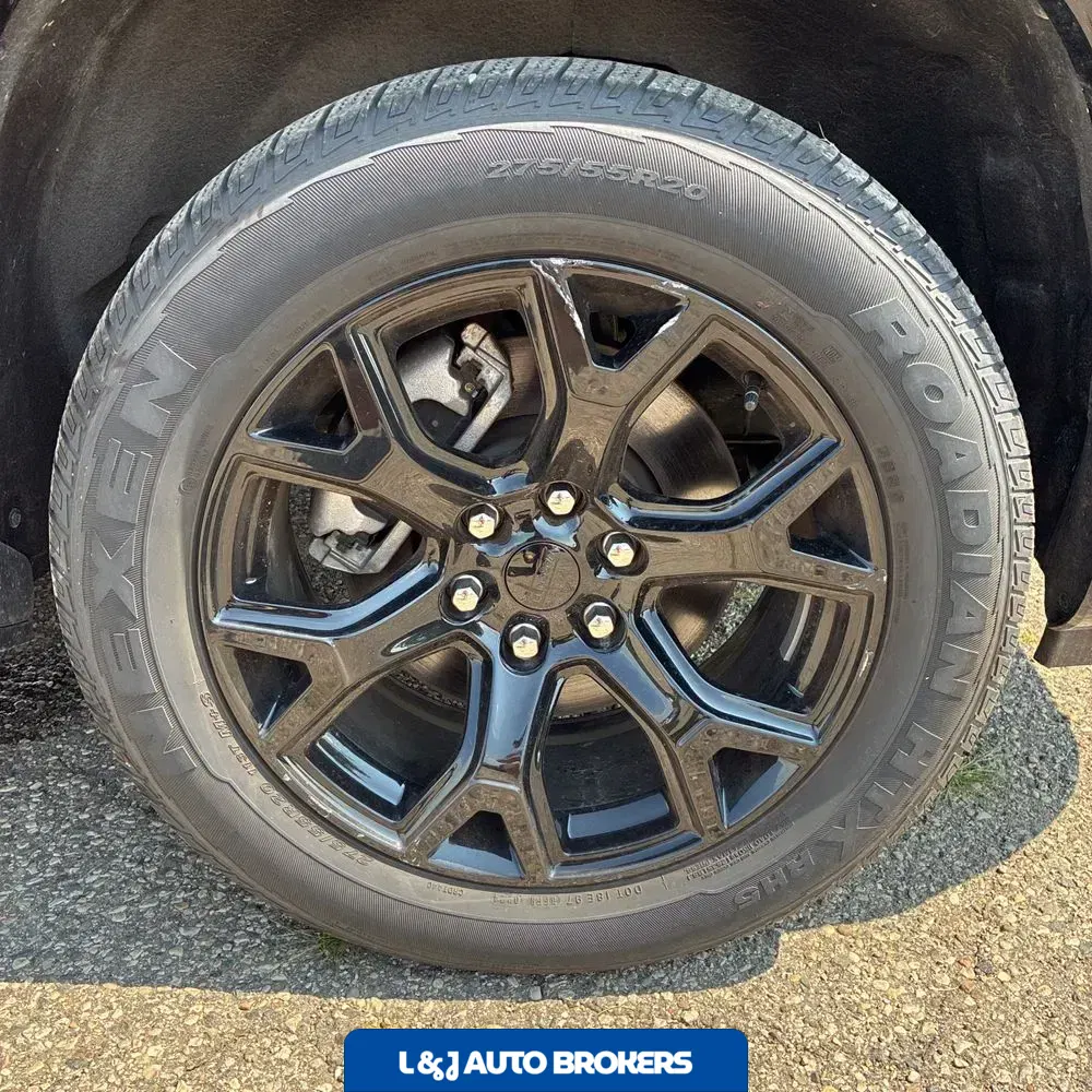 2024 Jeep Wagoneer Series II Carbide