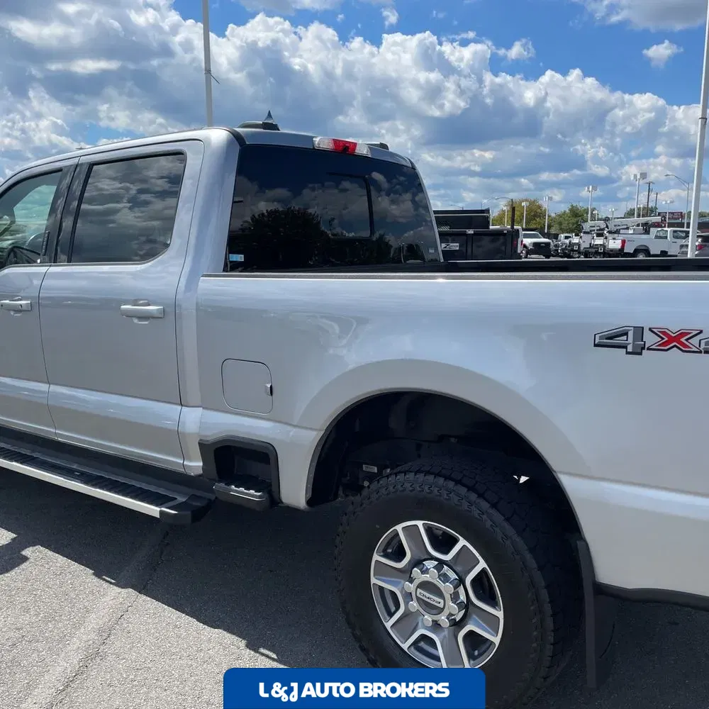 2023 Ford F-250 Super Duty Lariat
