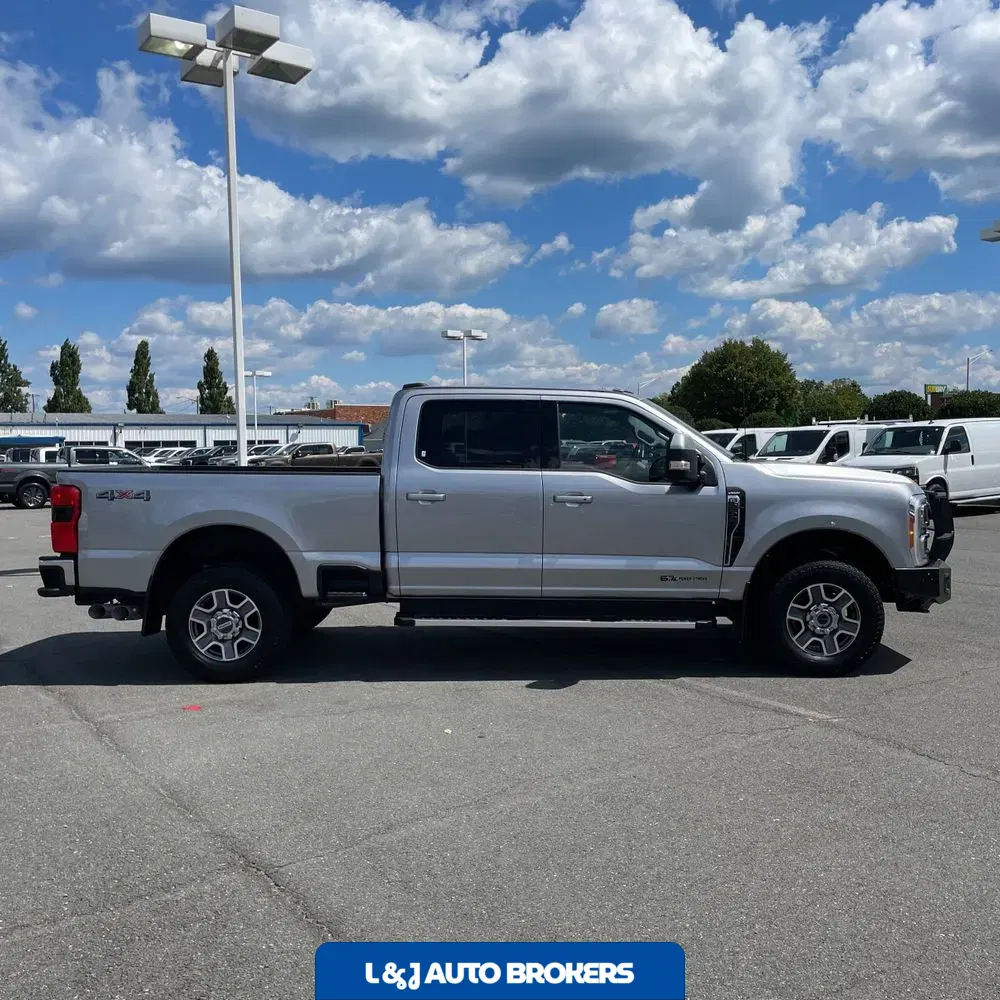 2023 Ford F-250 Super Duty Lariat