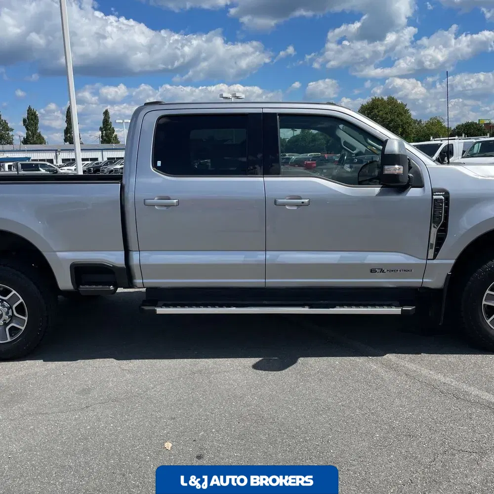 2023 Ford F-250 Super Duty Lariat