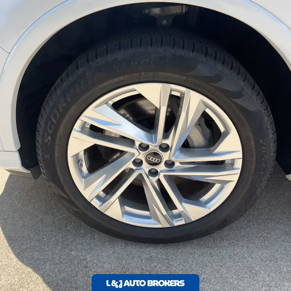 2024 Audi Q7 Premium Plus 55