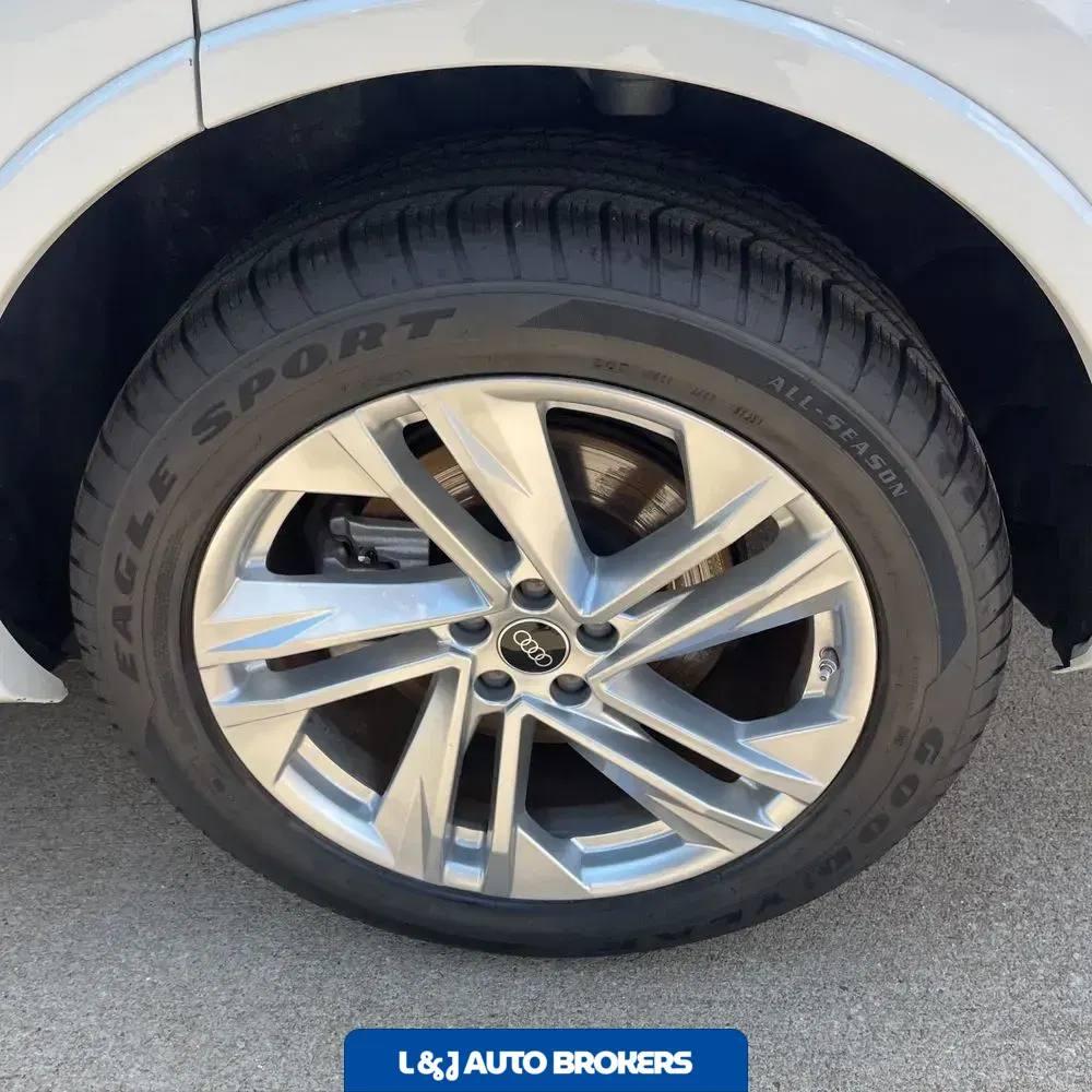 2024 Audi Q7 Premium Plus 55