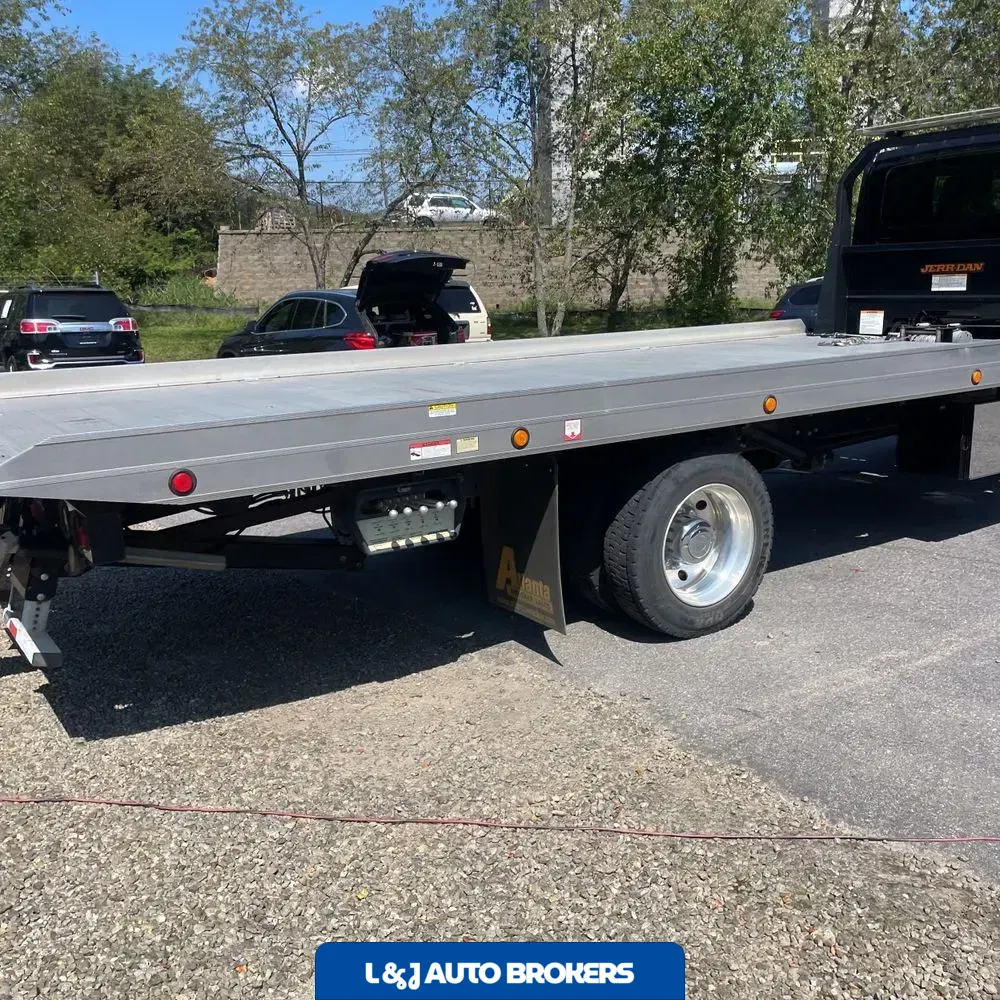2021 International Commercial MV607 CA61-187 CONV CAB SBA TRUCK 4X2 6.7L