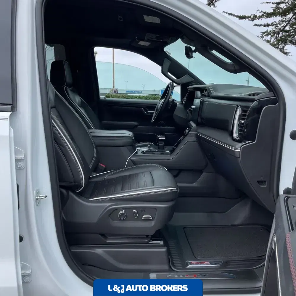 2023 GMC Sierra 1500 AT4X