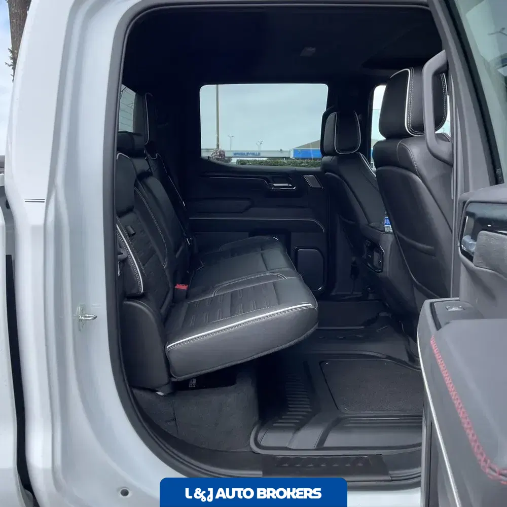 2023 GMC Sierra 1500 AT4X