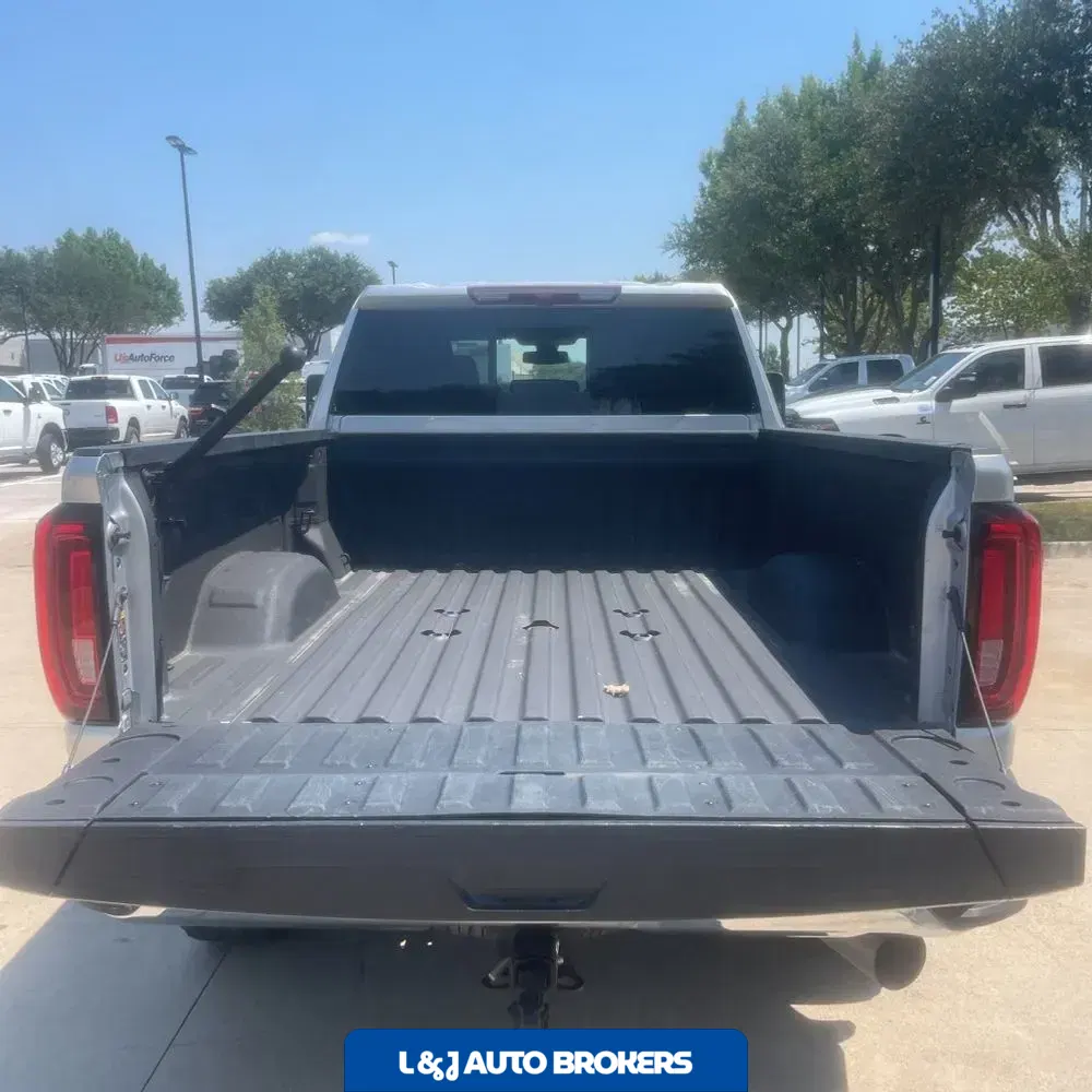 2023 GMC Sierra 3500HD SLT