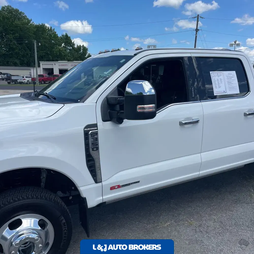 2024 Ford F-350 Super Duty Platinum