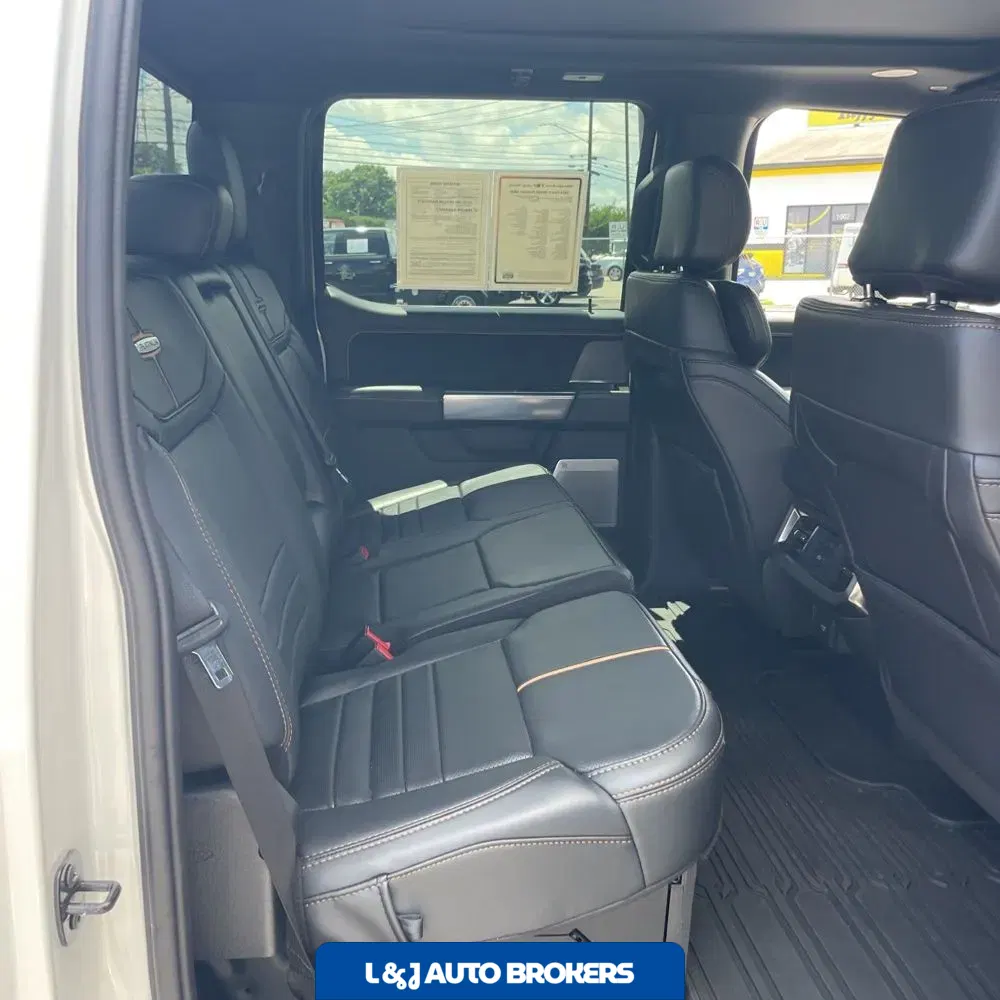 2024 Ford F-350 Super Duty Platinum