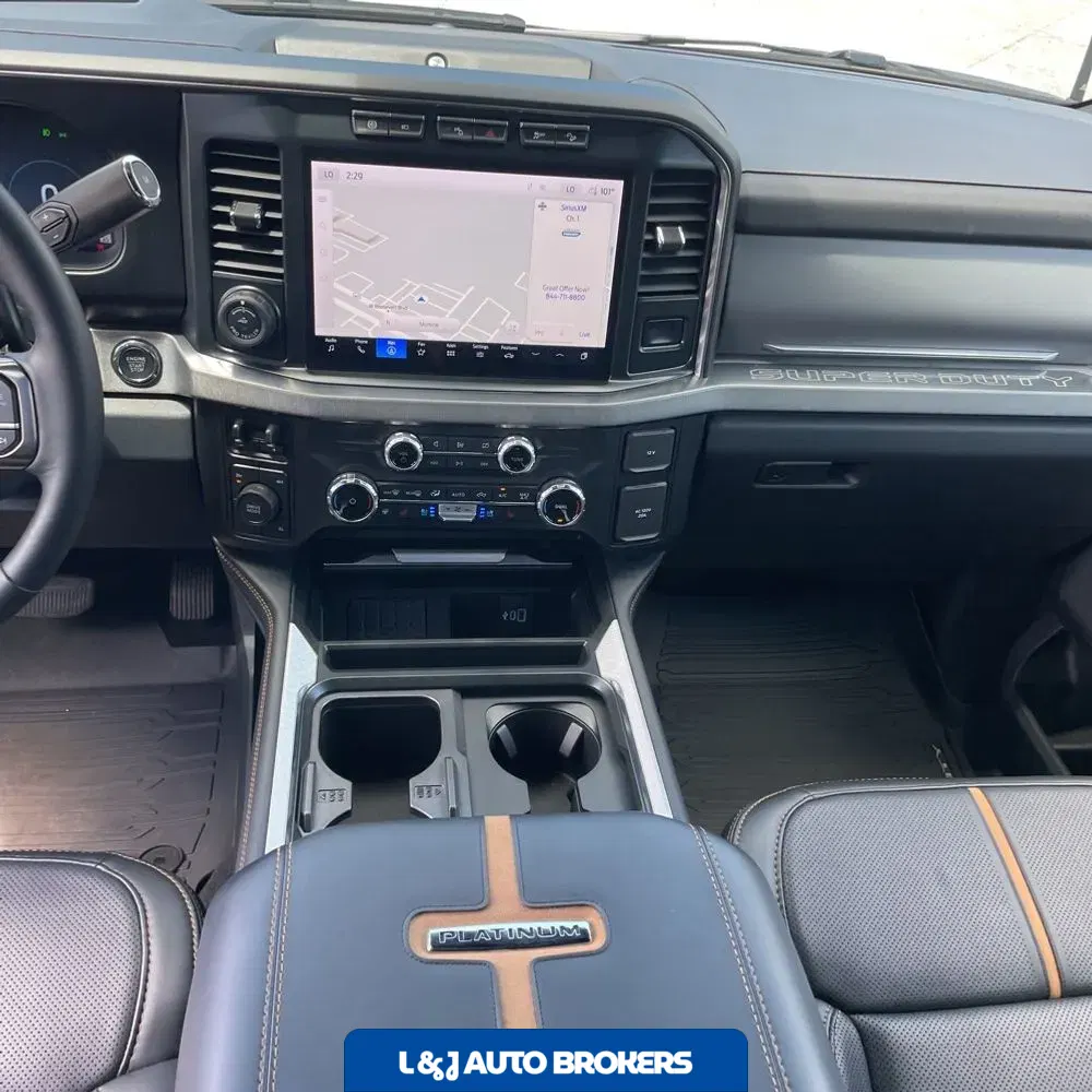 2024 Ford F-350 Super Duty Platinum