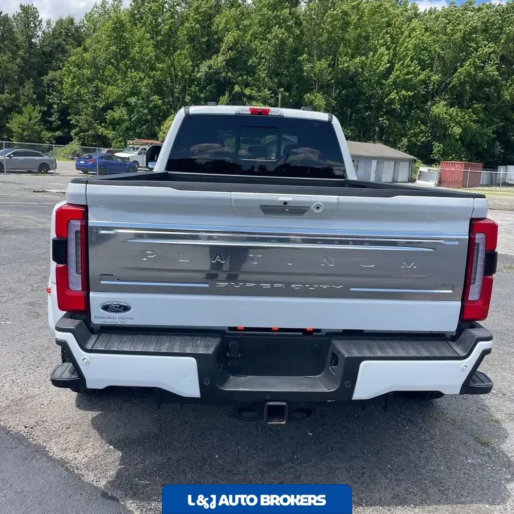 2024 Ford F-350 Super Duty Platinum
