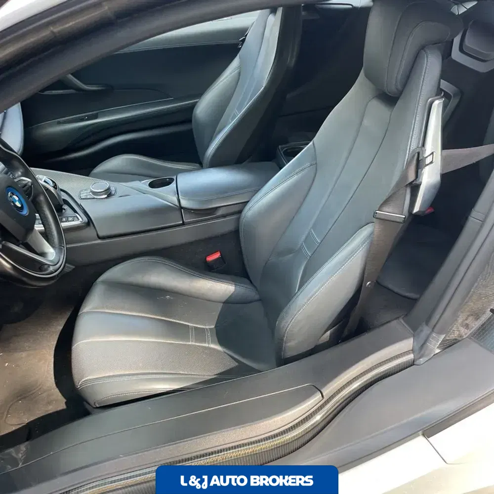 2019 BMW i8