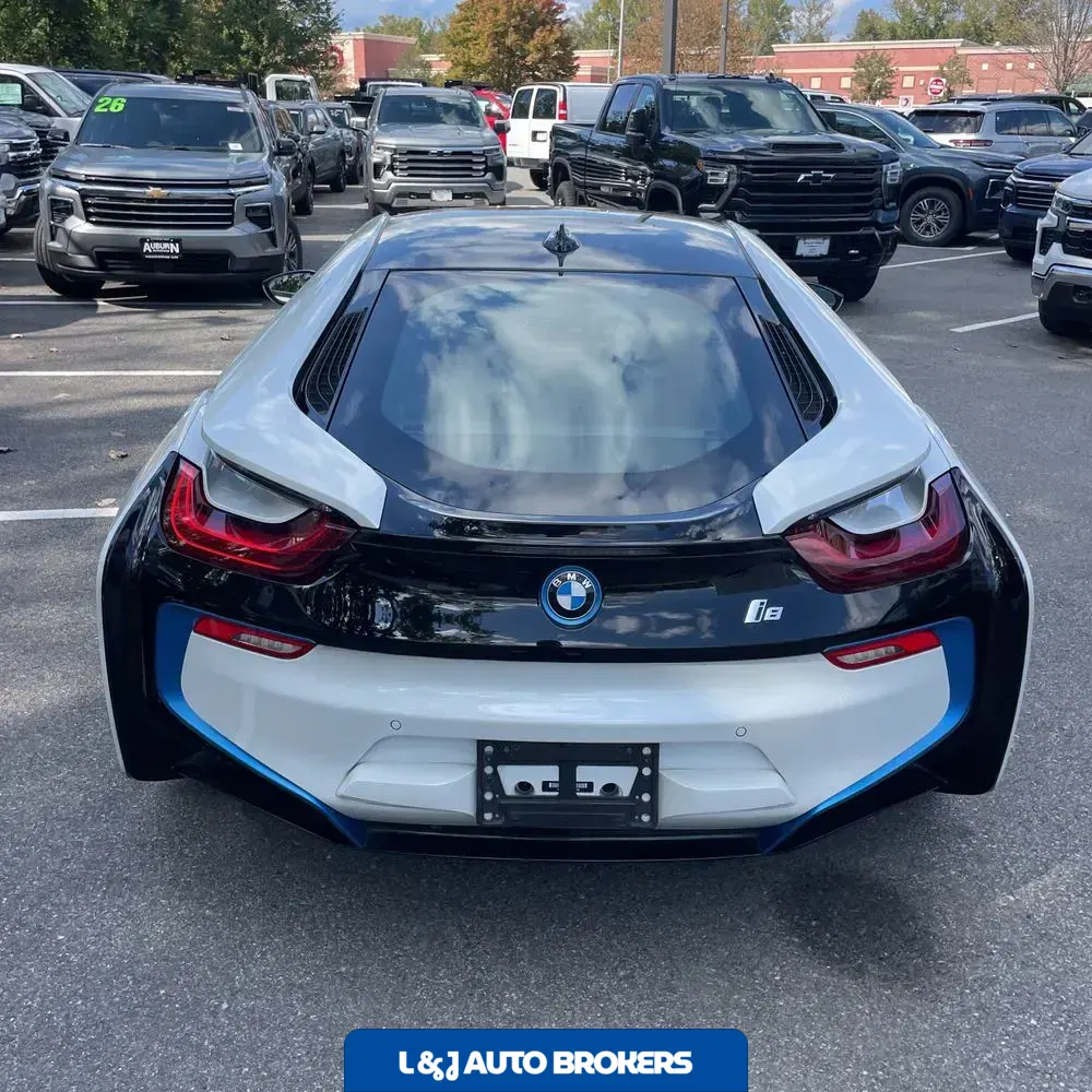 2019 BMW i8