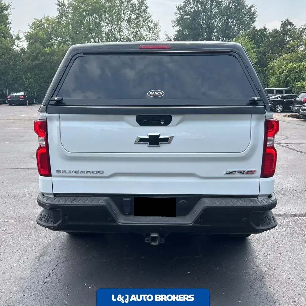 2024 Chevrolet Silverado 1500 ZR2