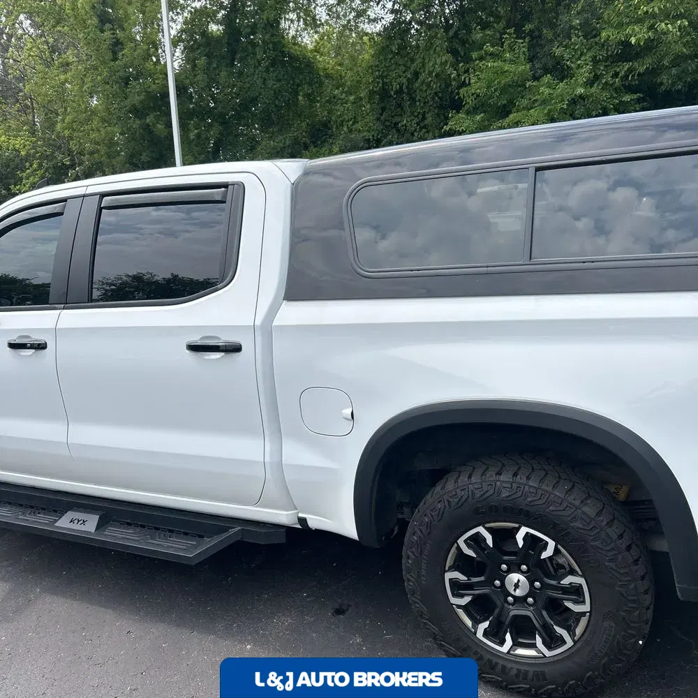 2024 Chevrolet Silverado 1500 ZR2