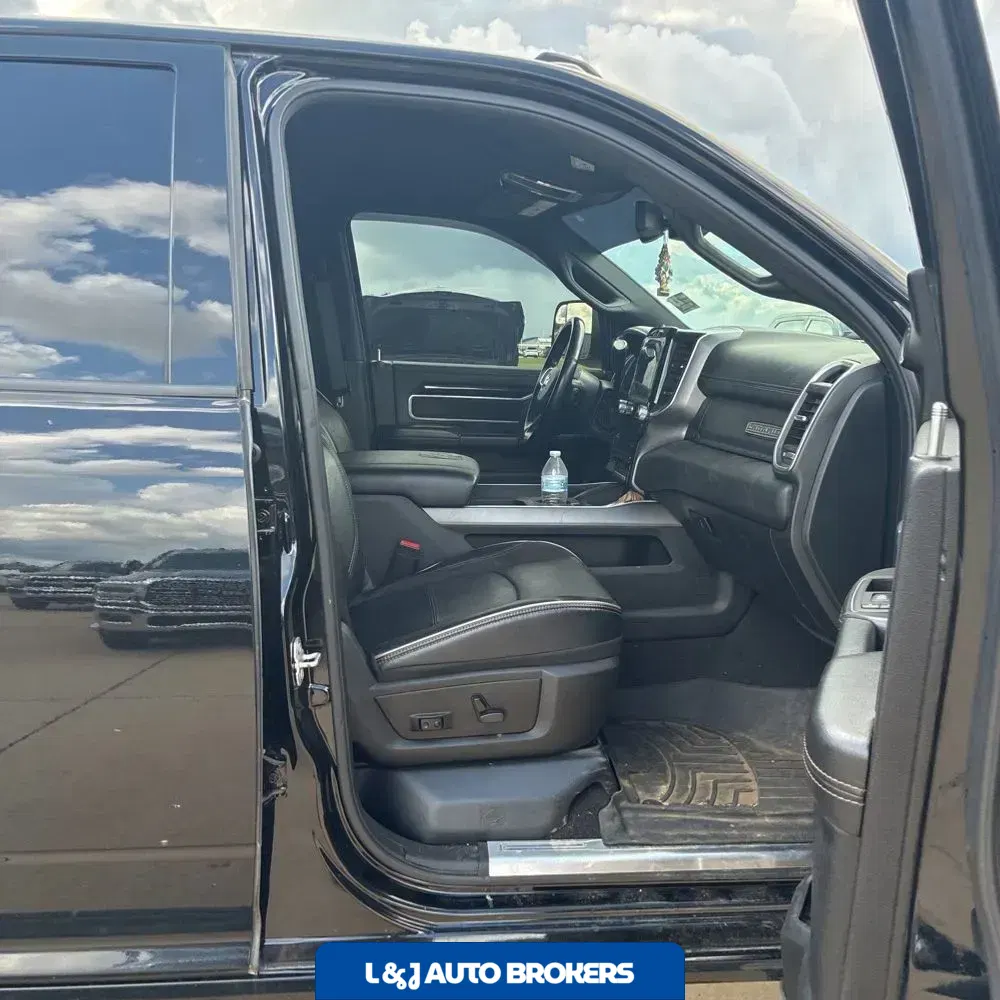 2020 Ram 3500 Laramie