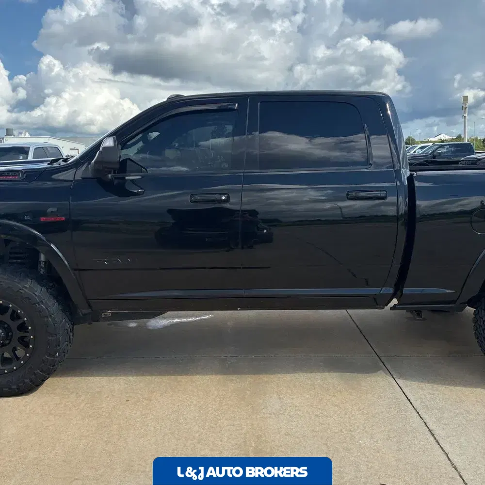 2020 Ram 3500 Laramie