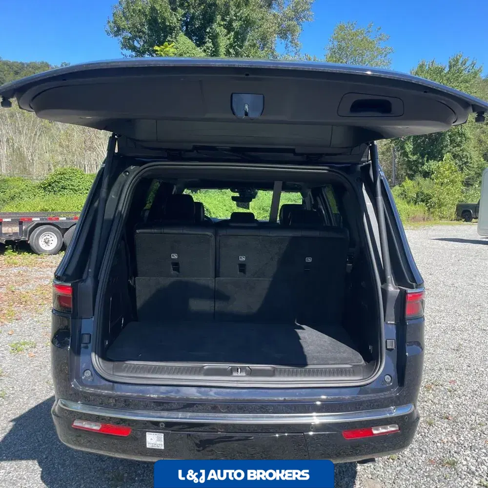 2025 Jeep Wagoneer Series II