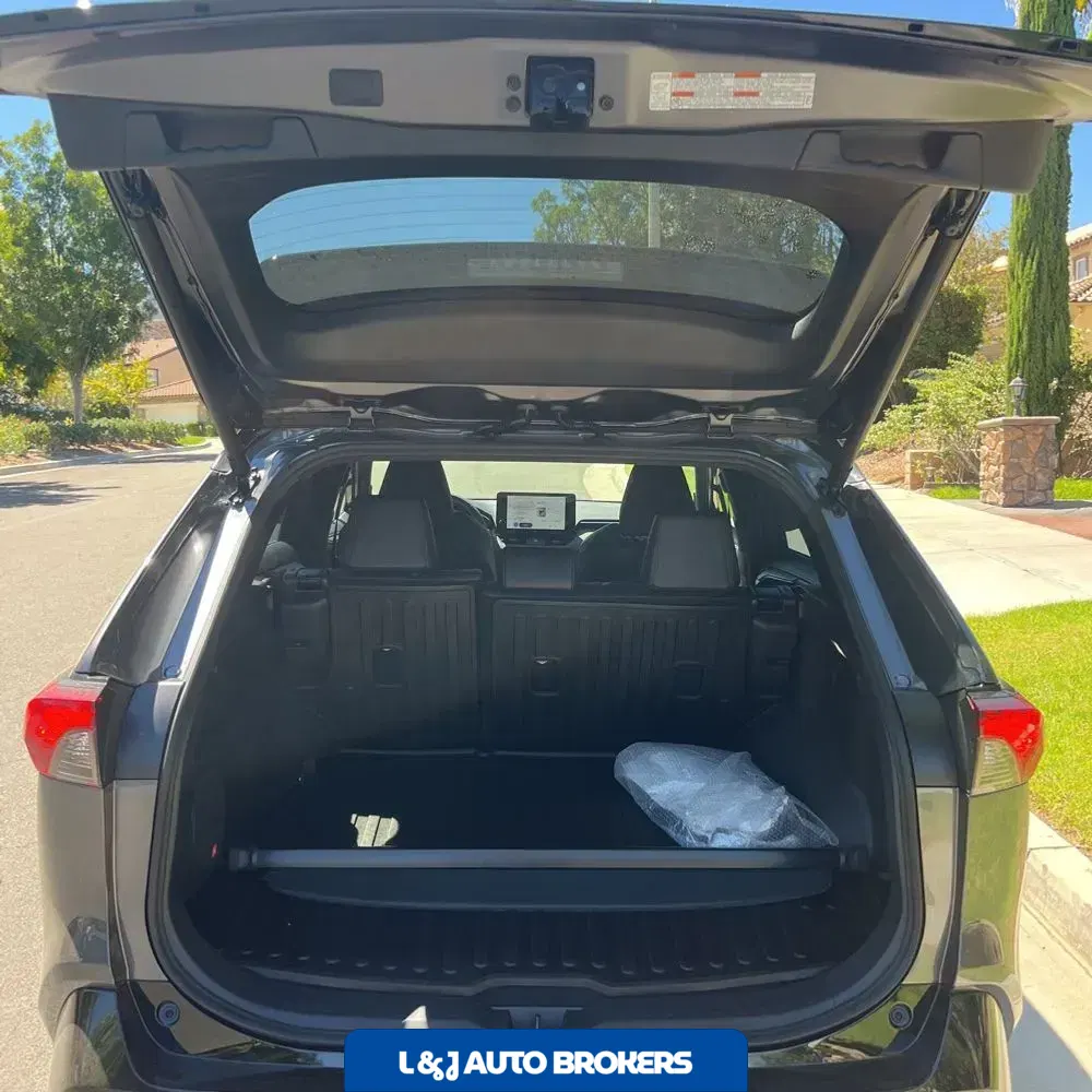 2025 Toyota RAV4 Plug-in Hybrid XSE