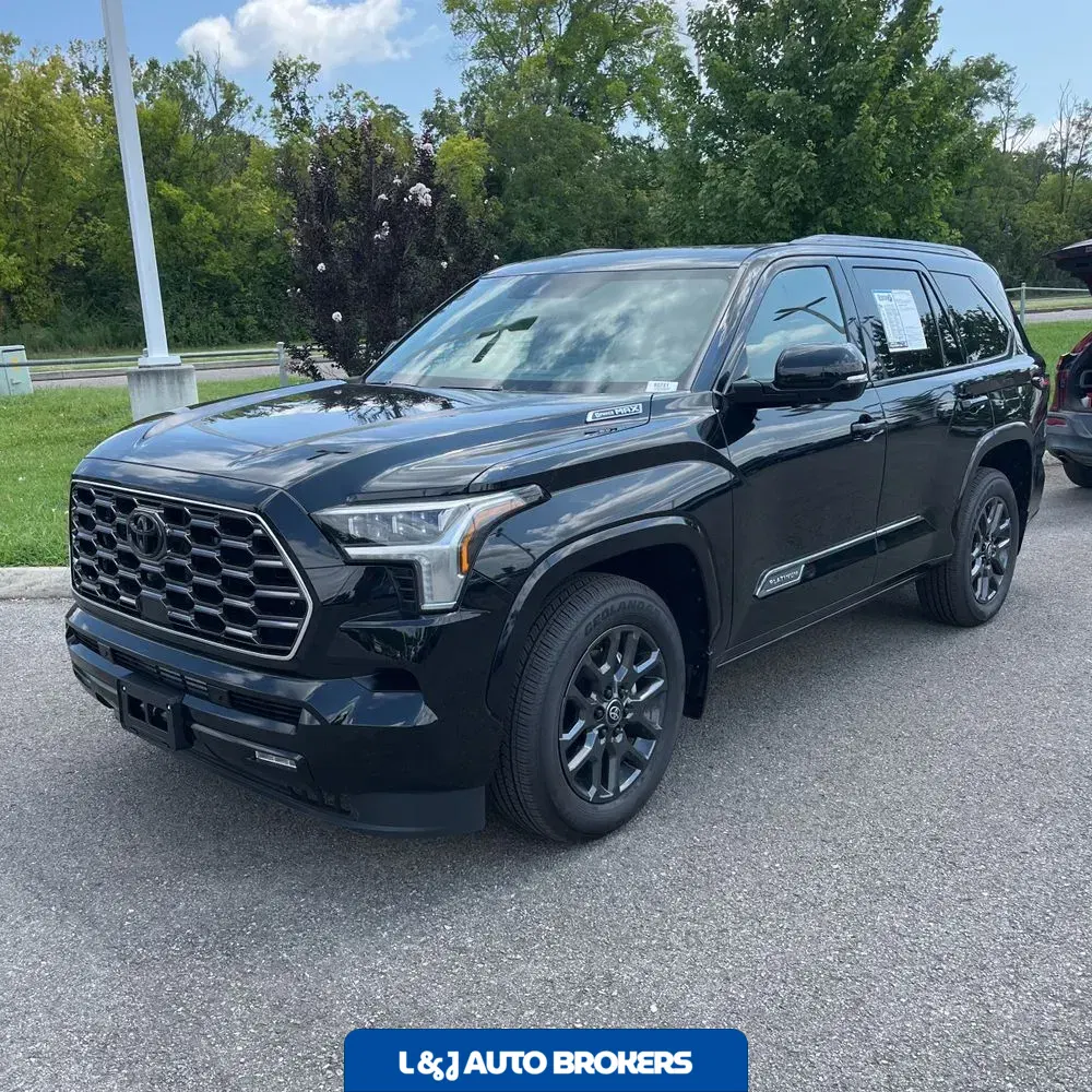 2025 Toyota Sequoia Platinum