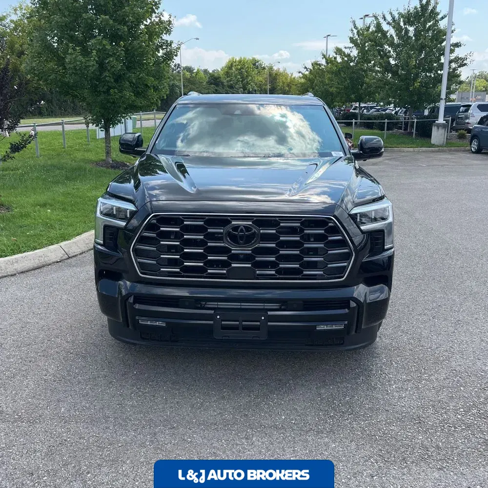 2025 Toyota Sequoia Platinum
