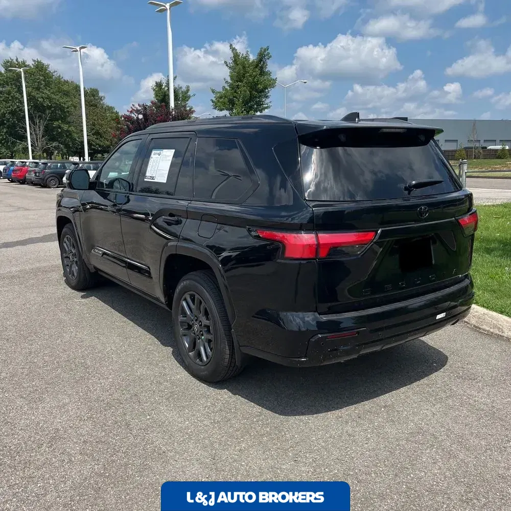 2025 Toyota Sequoia Platinum