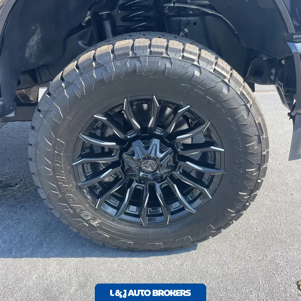 2025 Ford F250 S/D Lariat