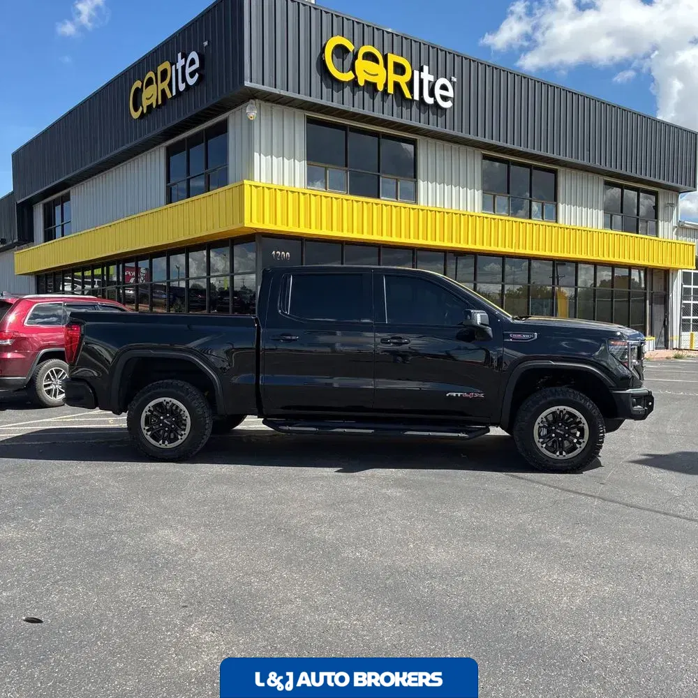 2024 GMC Sierra 1500 AT4X