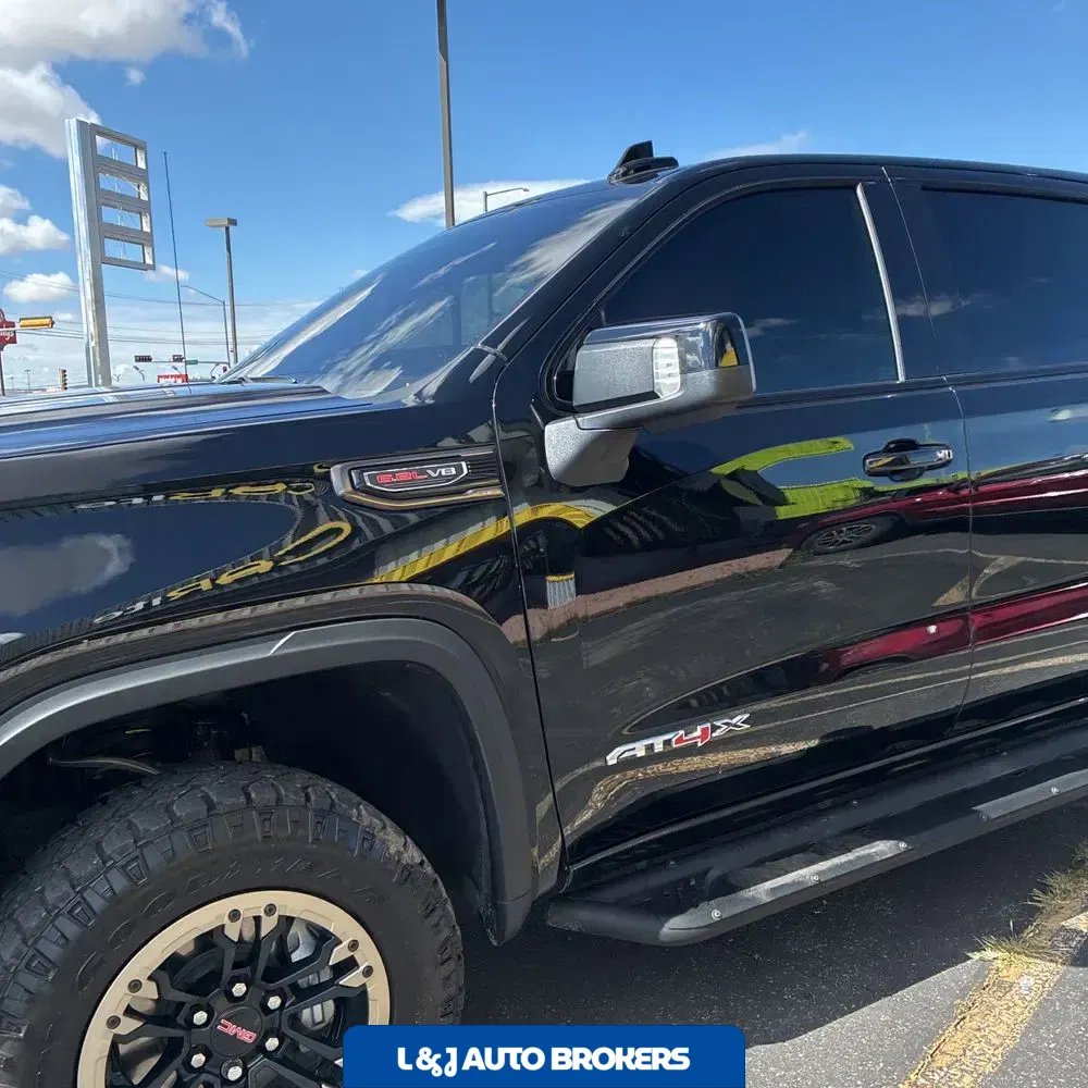 2024 GMC Sierra 1500 AT4X