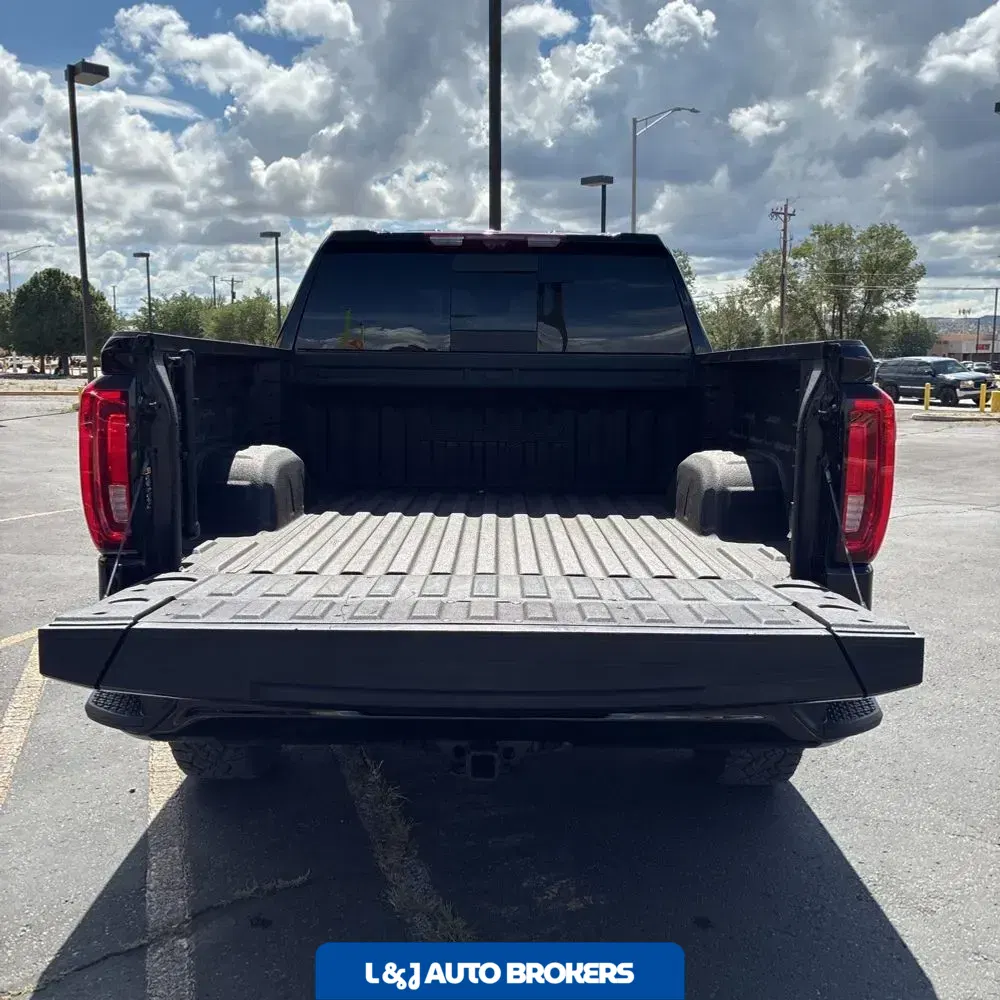 2024 GMC Sierra 1500 AT4X