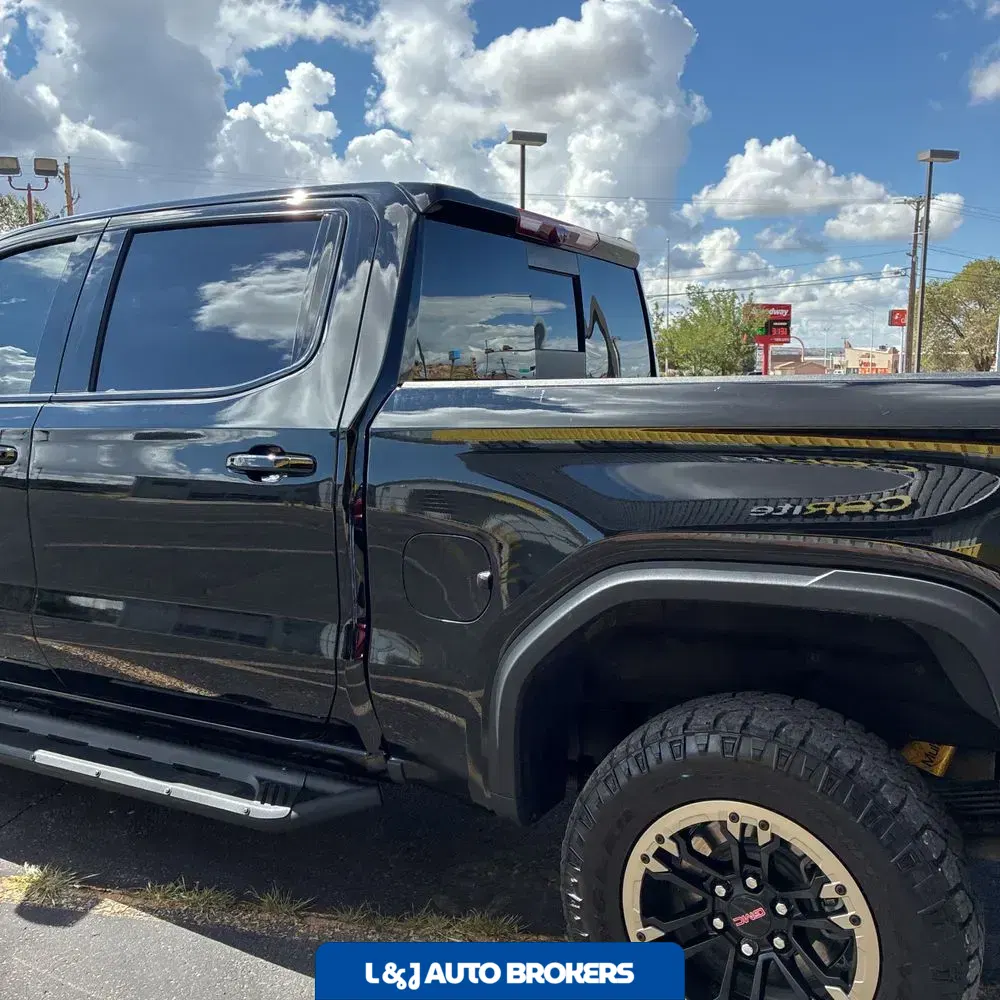 2024 GMC Sierra 1500 AT4X