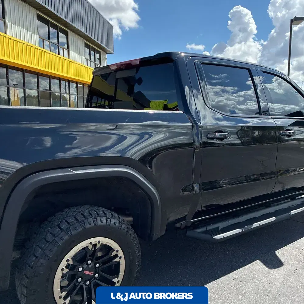 2024 GMC Sierra 1500 AT4X