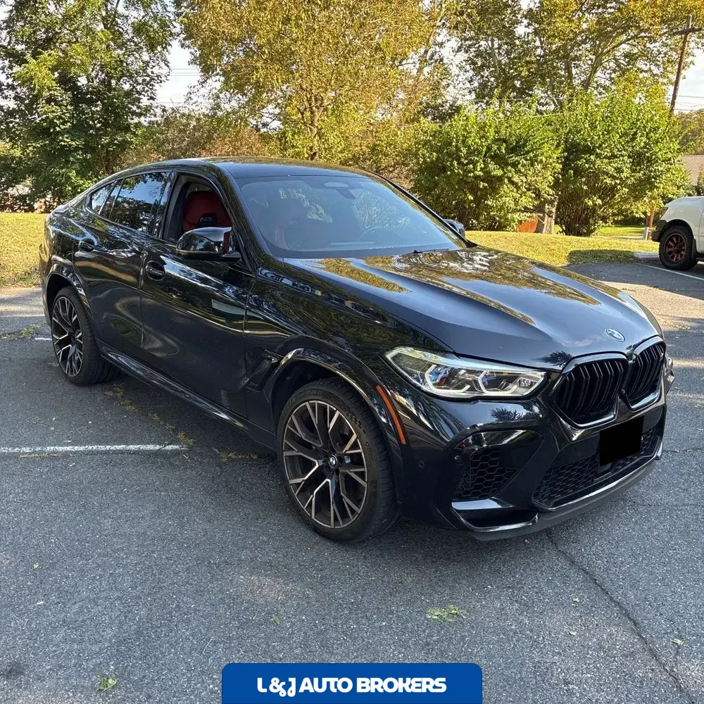 2021 BMW X6 M