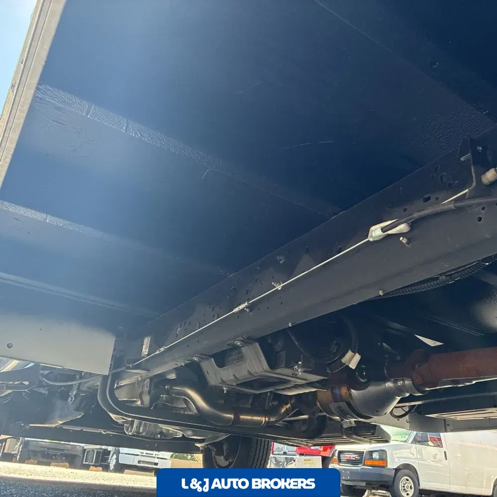 2025 Ford Commercial Vans E450