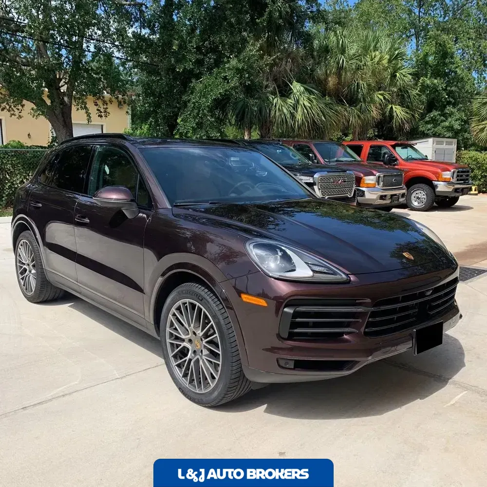 2022 Porsche Cayenne S Platinum Edition
