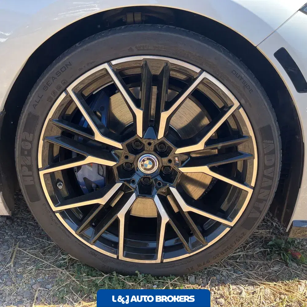 2023 BMW 8-Series M850xi