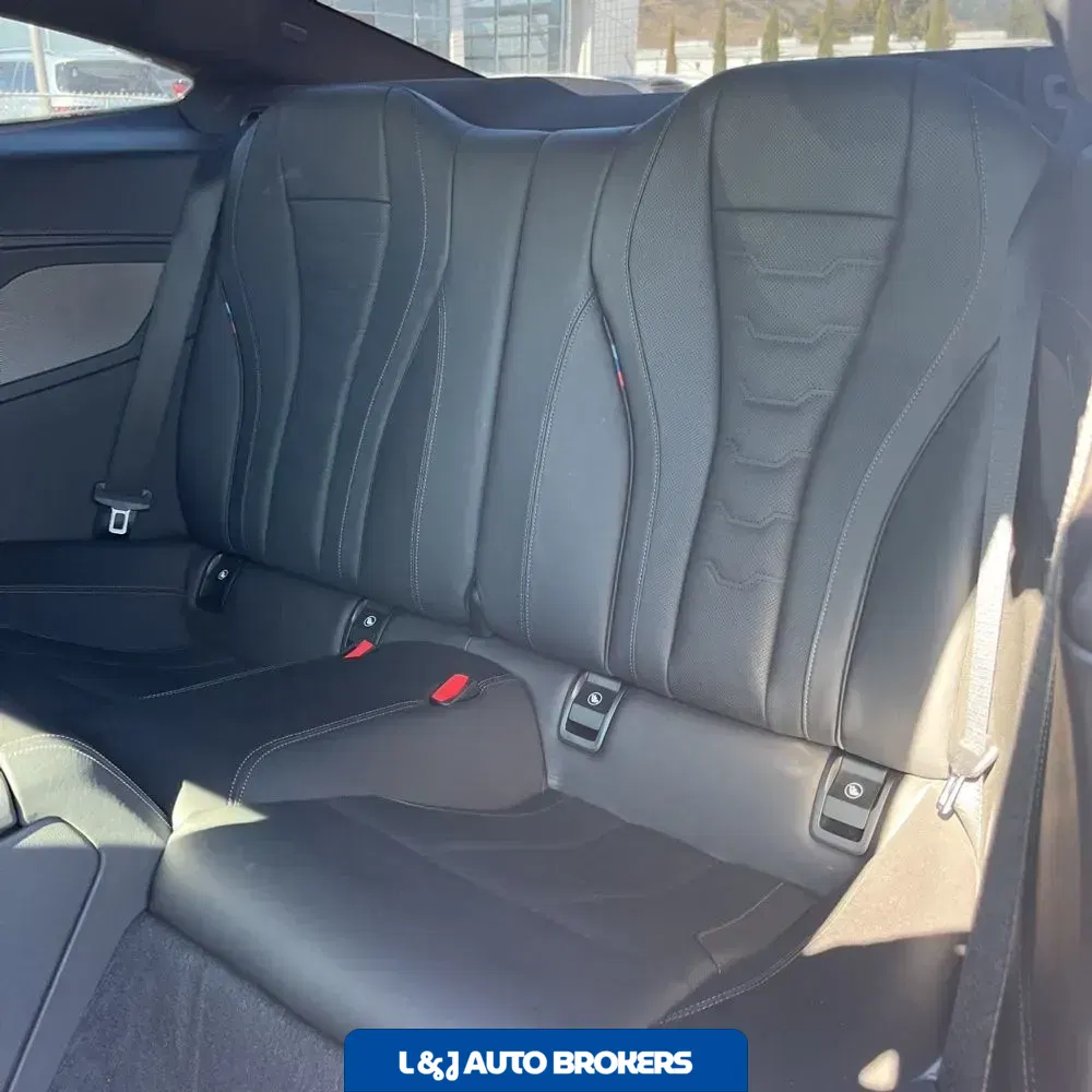 2023 BMW 8-Series M850xi