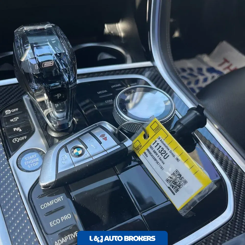 2023 BMW 8-Series M850xi