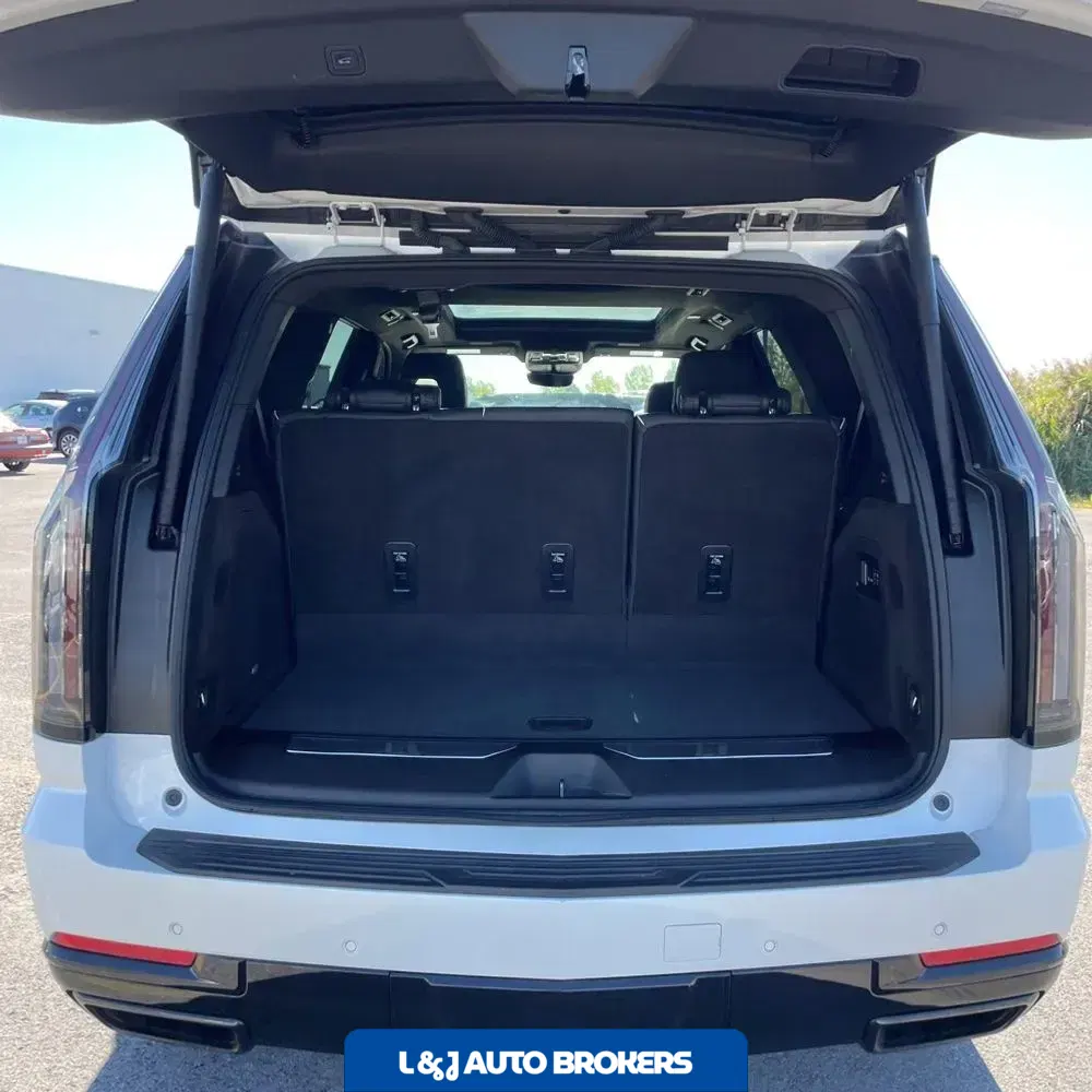 2025 Cadillac Escalade Sport