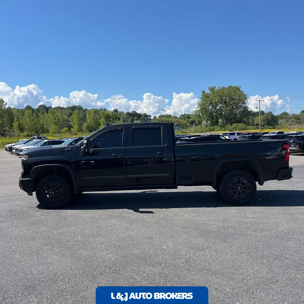 2024 Chevrolet Silverado 3500HD High Country