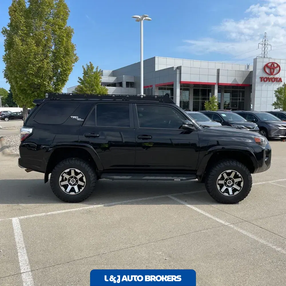 2022 Toyota 4Runner TRD Off-Road Premium