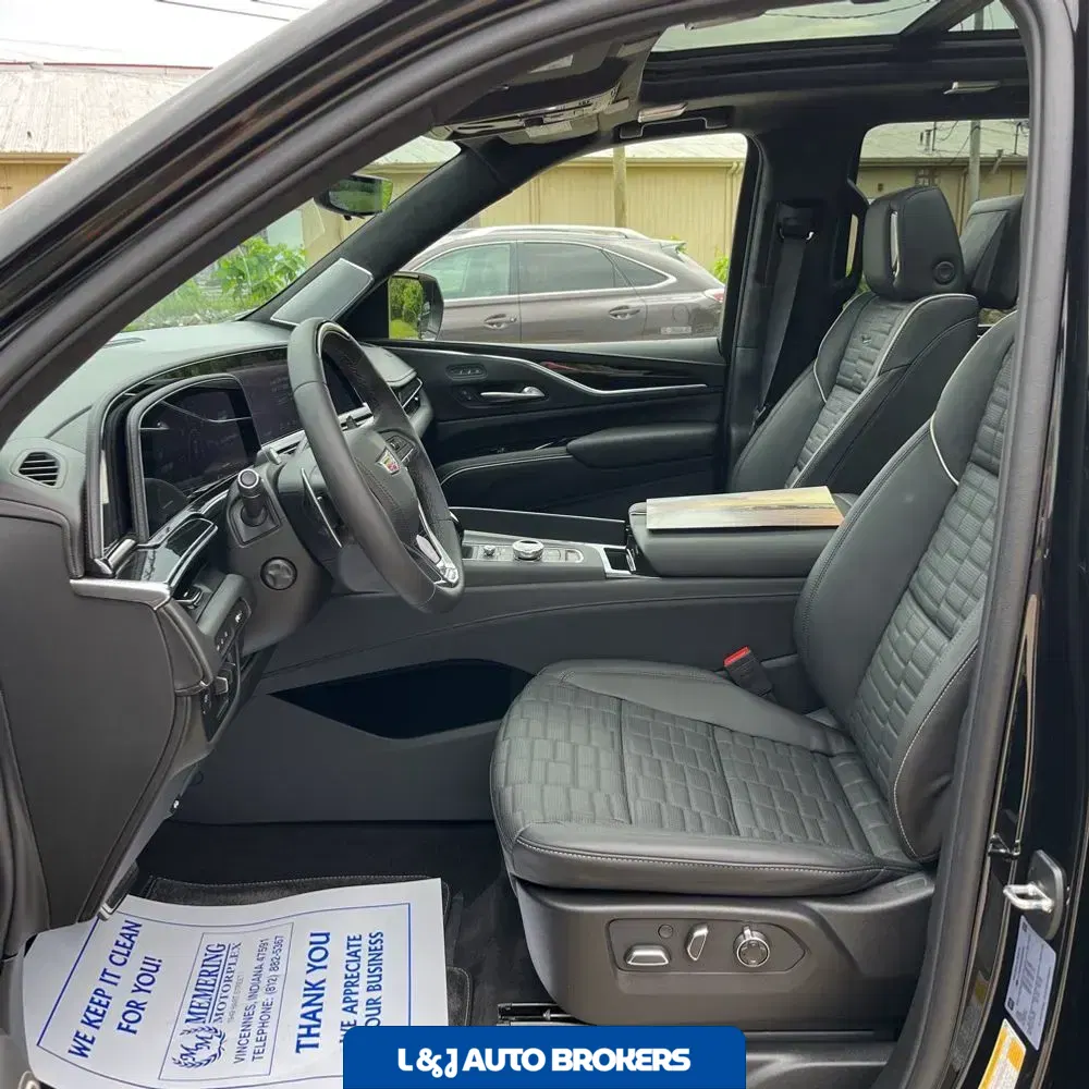 2024 Cadillac Escalade-V Base