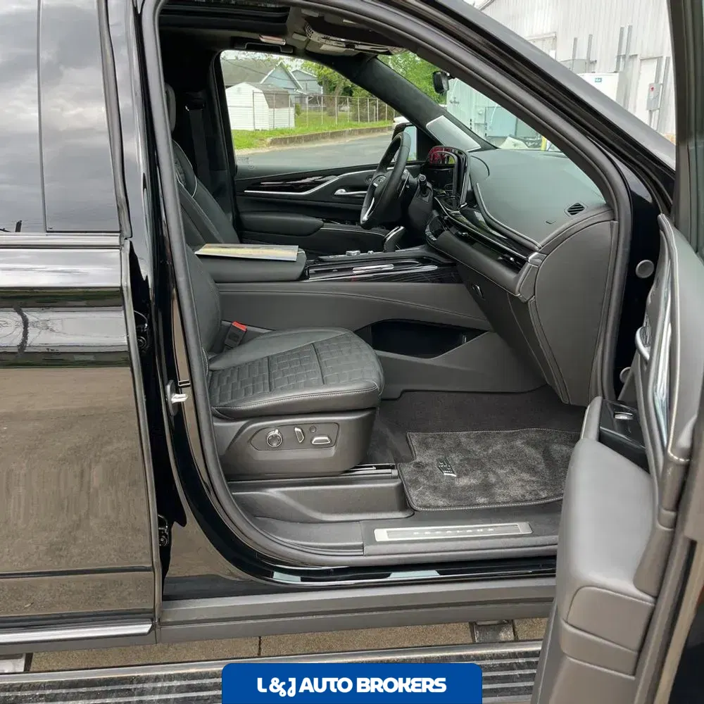 2024 Cadillac Escalade-V Base