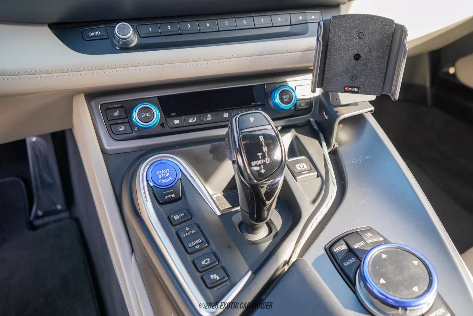 2015 BMW I8