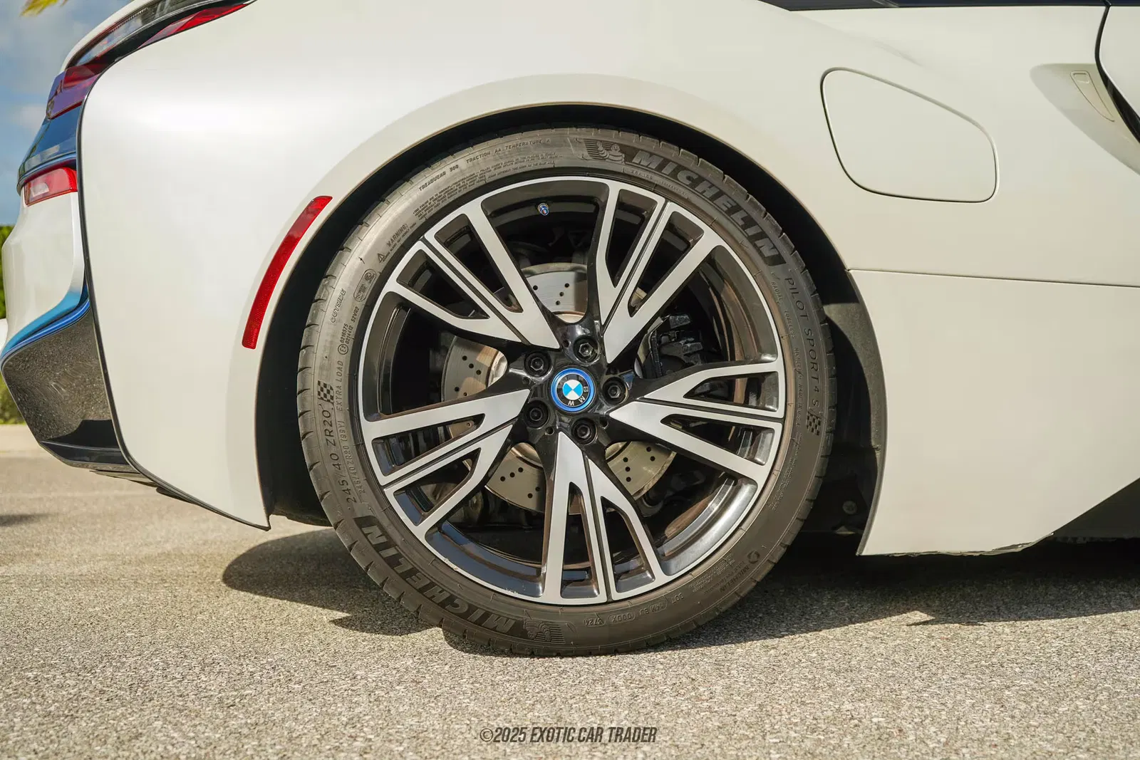 2015 BMW I8