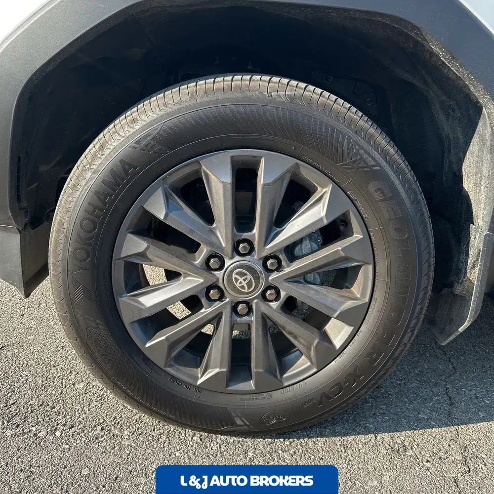 2025 Toyota Land Cruiser Base