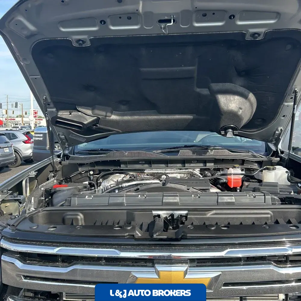 2025 Chevrolet Silverado 3500HD LTZ