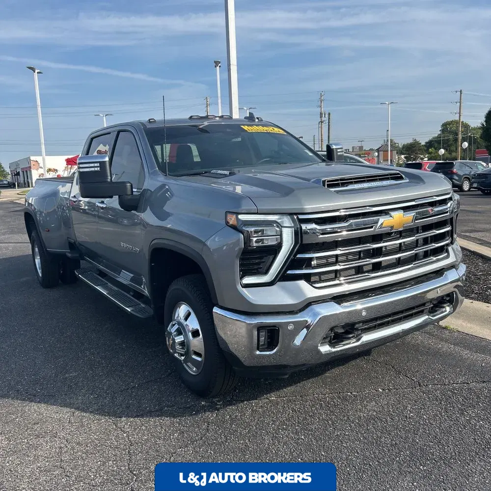 2025 Chevrolet Silverado 3500HD LTZ