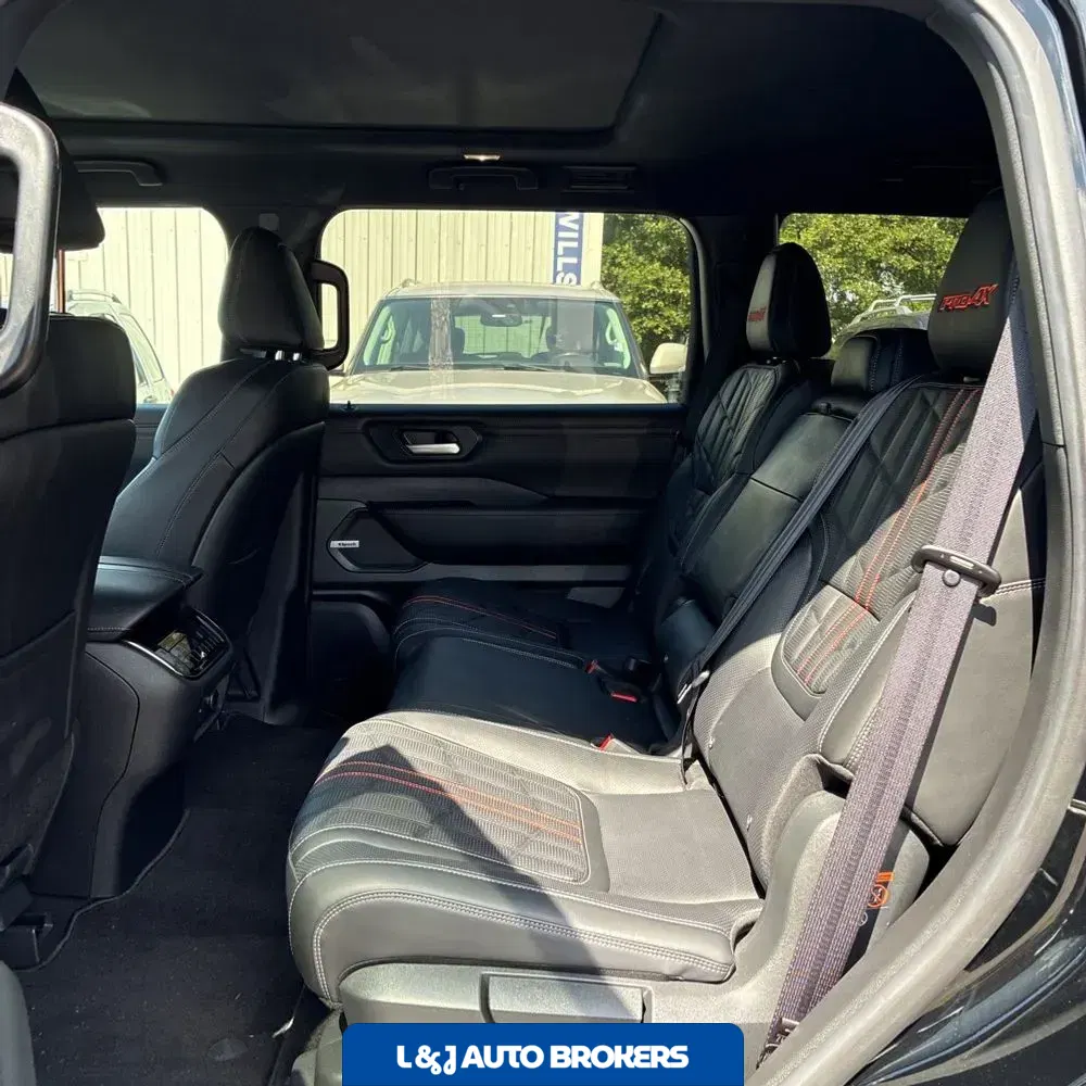 2025 Nissan Armada PRO-4X